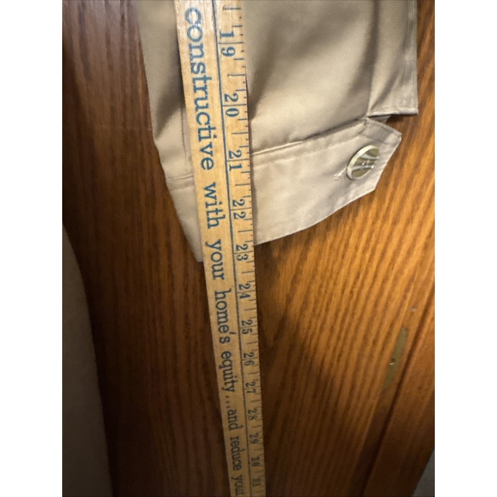 Vintage Brooks Women's Trench Coat Size 11/12 Beige Belted Lined Made In Korea - Picture 9 of 10